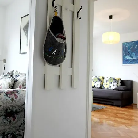 Sweet And Romantic Studio For 2 In City Center * Poreč